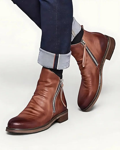 Tom™ | Leather ankle boots with side zip